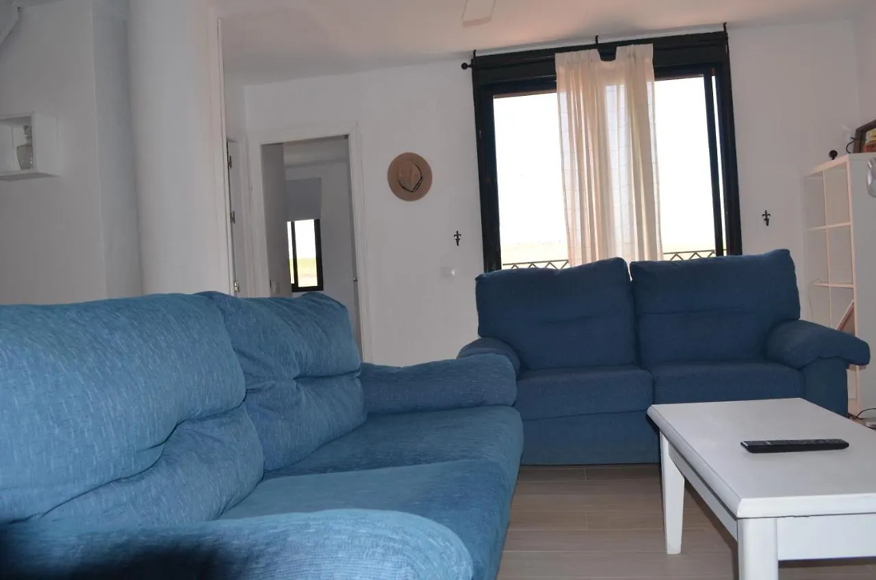 BONITO ÁTICO CON VISTAS y BARBACOA Apartamento Zahara de los Atunes