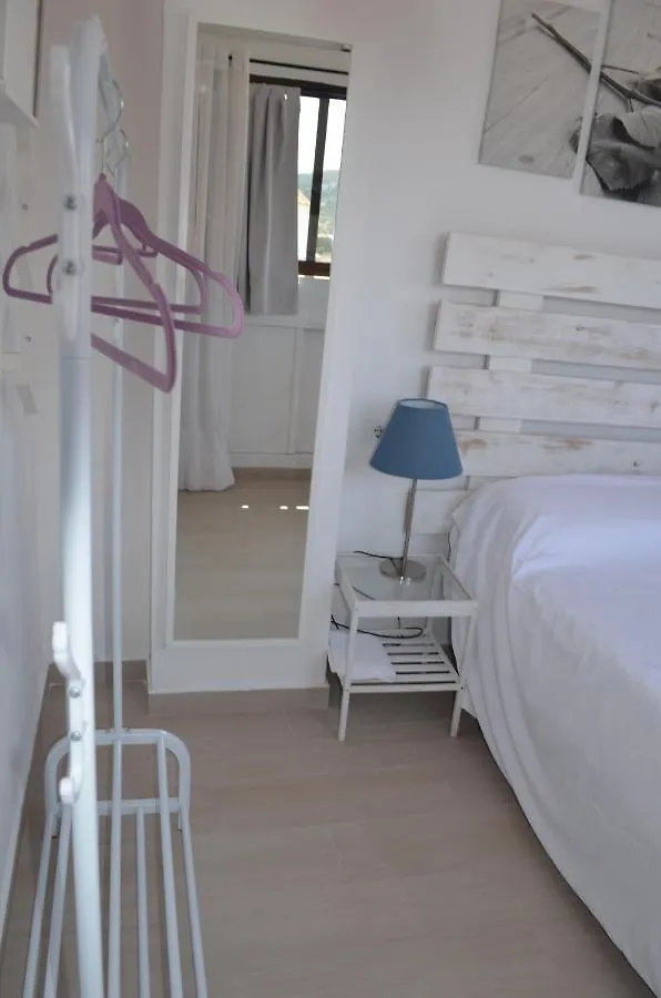 BONITO ÁTICO CON VISTAS y BARBACOA Apartamento Zahara de los Atunes 0*,  Espanha
