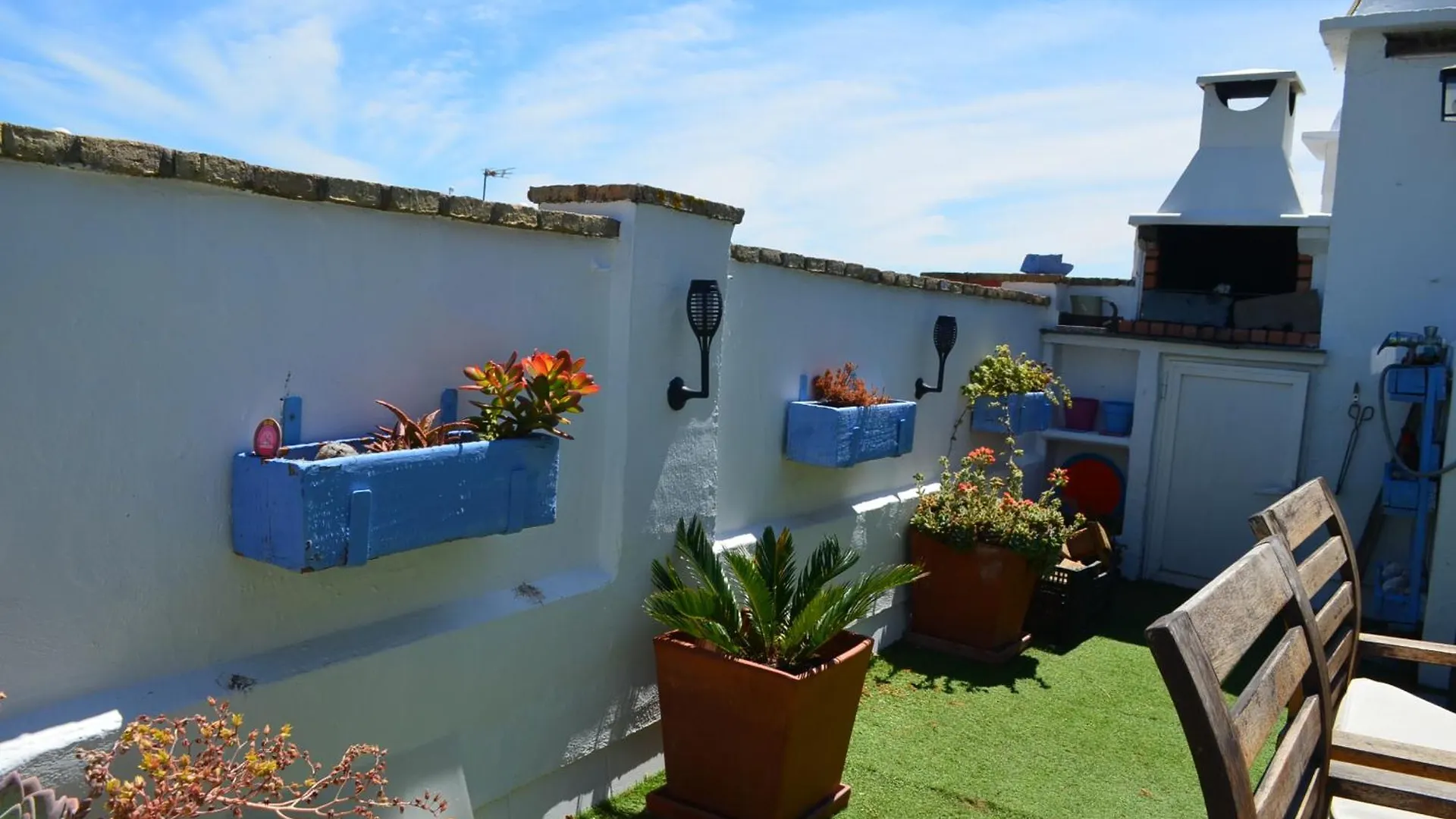 BONITO ÁTICO CON VISTAS y BARBACOA Apartamento Zahara de los Atunes