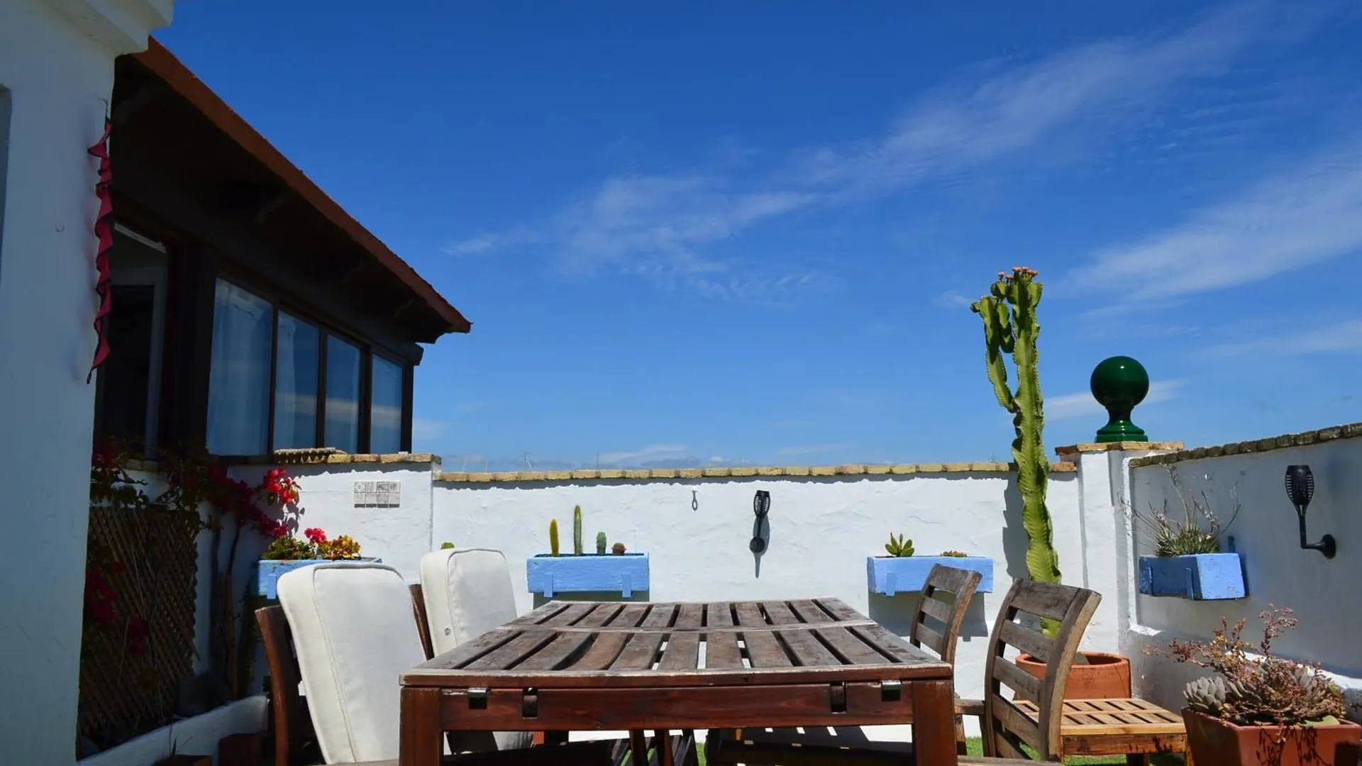 BONITO ÁTICO CON VISTAS y BARBACOA Apartamento Zahara de los Atunes Espanha