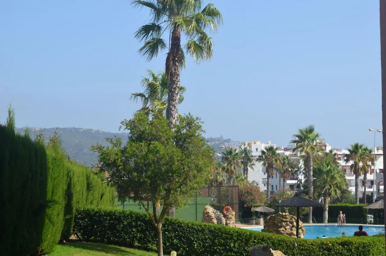 BONITO ÁTICO CON VISTAS y BARBACOA Apartamento Zahara de los Atunes