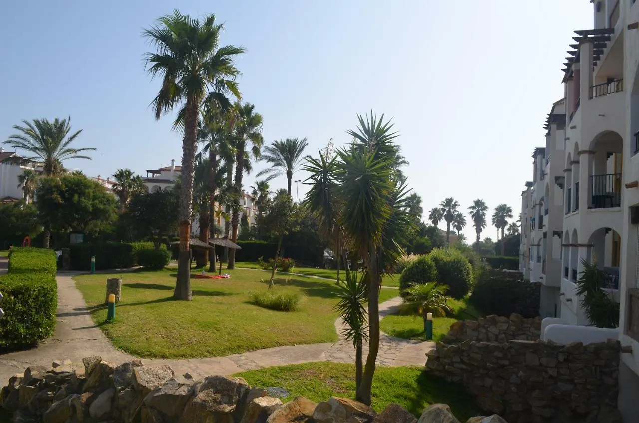 BONITO ÁTICO CON VISTAS y BARBACOA Apartamento Zahara de los Atunes