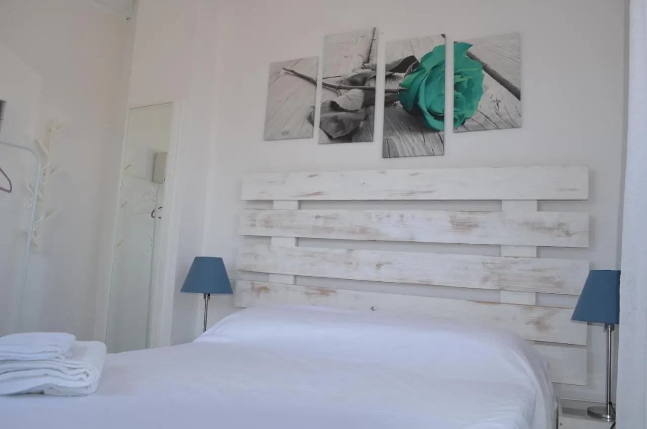 Apartmán Bonito Atico Aire Acondiconado Y Barbacoa Zahara de los Atunes 0*,  Španělsko